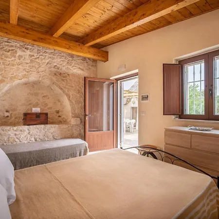 Wepuglia - Canto Dei Grilli * Noci